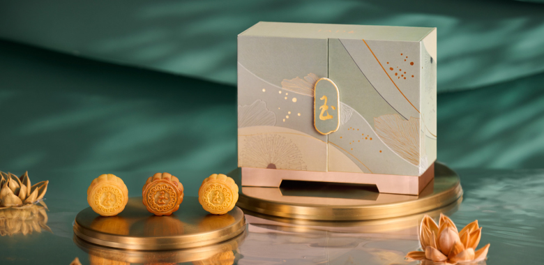 Deluxe Mooncake