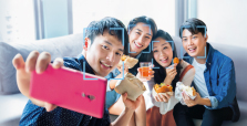 Enjoy up to HK$1,500 reward for referral of new customer! Share the joy of unlimited rewards together!